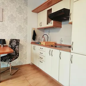  Apartment Klonowa